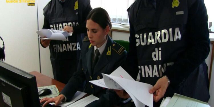 Roma – Denunciati 21 soggetti e 1 in stato di fermo. Sequestro di criptovalute per oltre 63 milioni di euro