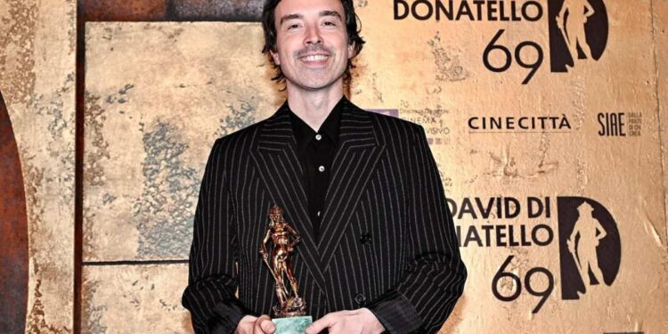 Diodato vince il Premio Amnesty Big per “La mia terra”