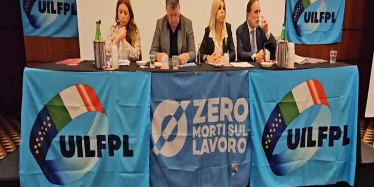 “Carenza di personale sanitario e lunghe liste di attesa”: a napoli la uil lancia il grido d’allarme