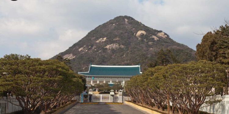 Corea Nord, soldati attraversano confine: da Seul spari di avvertimento