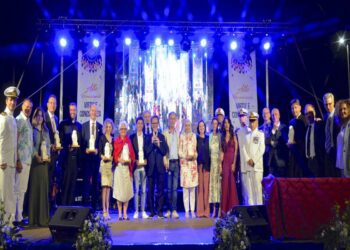 Da giovedì 13 a domenica 16 giugno 2024, l’incantevole Porto Cesareo (LE) ospiterà l’ottava edizione del prestigioso Festival “VIRTÙ E CONOSCENZA”, ideato dal prof. Cosimo Damiano Arnesano