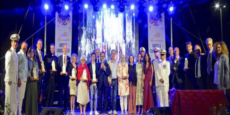 Da giovedì 13 a domenica 16 giugno 2024, l’incantevole Porto Cesareo (LE) ospiterà l’ottava edizione del prestigioso Festival “VIRTÙ E CONOSCENZA”, ideato dal prof. Cosimo Damiano Arnesano