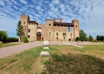 Bibliofili e gastronomi in festa il 15 giugno al Castello di Valbona