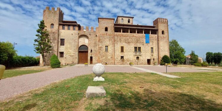 Bibliofili e gastronomi in festa il 15 giugno al Castello di Valbona