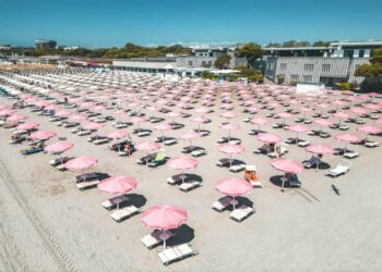 Al sole in sicurezza: fondazione Airc invita a proteggere la pelle in vista dell’estate