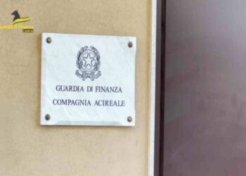 Catania – Eseguite misure cautelari nei confronti di 10 persone