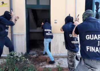 Palermo – Ipotizzate gravi infiltrazioni negli appalti pubblici