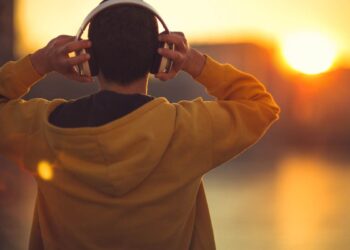 Al via la 27a edizione di ‘Voci per la libertà – Una canzone per Amnesty’