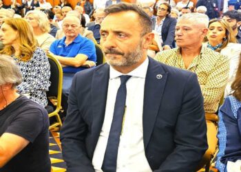 Paolo Esposito: “tutelare i fisioterapisti, sanitari tra i più colpiti da infortuni sul lavoro”