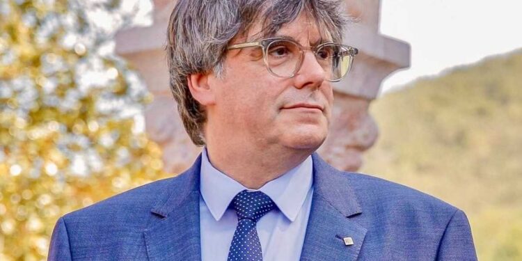 Puigdemont è tornato in Spagna e sarà arrestato