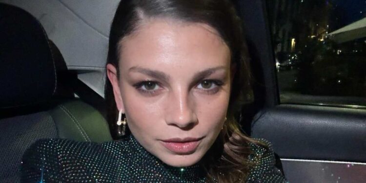 Emma Marrone e il messaggio a papà Rosario: “Il dolore aumenta ogni giorno. Si impara a gestirlo”