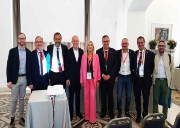 PAOLO ESPOSITO AL FORUM MEDITERRANEO IN SANITA’: “UNIRE LE PROFESSIONI PER OTTIMIZZARE I SERVIZI”