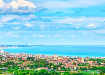 Riccione, la meta perfetta per le vacanze estive italiane