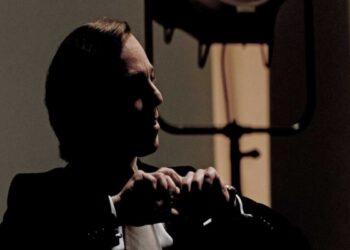 Mike Bongiorno: su Rai 1 arriva la miniserie sulla sua vita