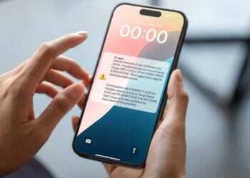 Arrivo messaggio ALERT: test esercitativo per rischio eruzione imminente in Campania
