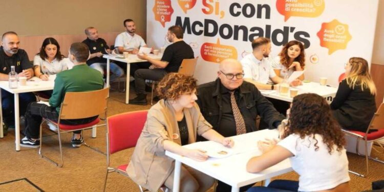 Il McDonald’s Job Tour fa tappa a Salerno. Luigi Snichelotto: “La fase di recruiting continua. Siamo alla ricerca di persone brillanti”