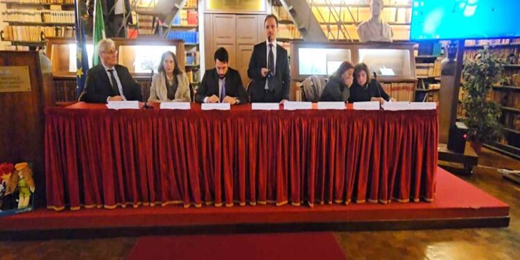 “IL DIRITTO DEL MINORE ALLE RELAZIONI FAMILIARI”, A NAPOLI ESPERTI A CONFRONTO PER TUTELARE I MINORI