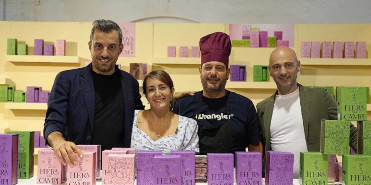 È on-line il blog di Cilento Tastes Racconta: una vetrina virtuale che riunisce storie, curiosità e aggiornamenti del Cilento  dai prodotti tipici, agli antichi mestieri fino alle innovazioni, e ancora volti, aneddoti e nuovi prodotti