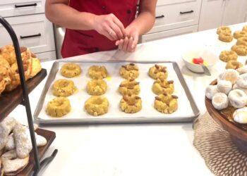 CONCORSO “THE GREATEST BAKER”, TERESA DI MEGLIO RINGRAZIA GLI ISCHITANI: “CONTINUATE A VOTARMI”