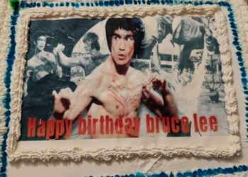 A ISCHIA L’HAPPY BIRTHDAY BRUCE LEE: PROIETTATE SCENE DI FILM DEL PICCOLO DRAGO MAI VISTE AL CINEMA