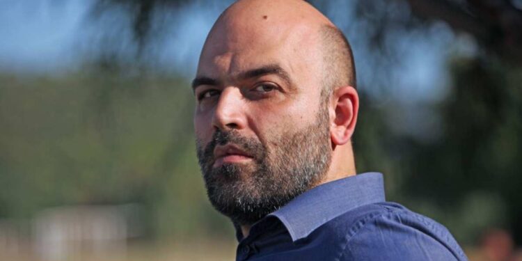 Saviano: “Musk, che tu sia maledetto. Ci aspettano mostruosità politiche che credevamo sepolte”