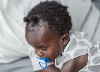 Migranti in Albania, Save the Children: “I diritti dei minori vanno garantiti”