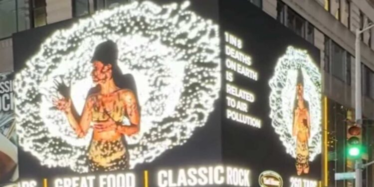 Un’opera pugliese conquista Manhattan: l’impatto umano sul pianeta raccontato con l’arte