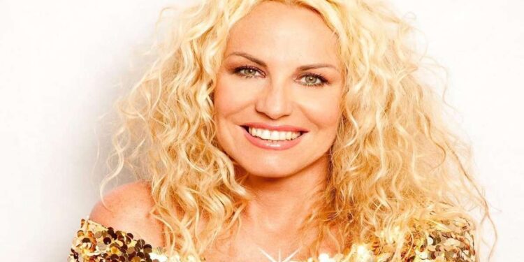 Antonella Clerici prima co-conduttrice di Sanremo 2025: qual è il suo compenso?