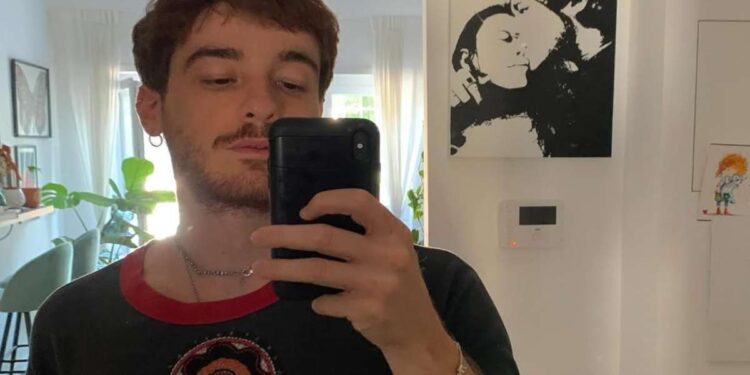 Federico Cesari di Skam e Tutto chiede salvezza diventa papà? L’indizio social