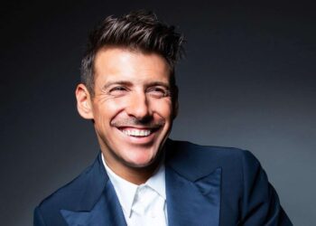 Chi è Francesco Gabbani: Il Cantante in Gara a Sanremo 2025