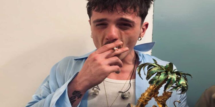 Chi è Olly, il rapper (e rugbista) dalla faccia pulita che ha vinto Sanremo 2025