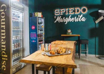 A Roma apre S&M: la Pizzeria e Rosticceria che codifica la Tonda Romana Moderna e ridisegna il concetto di Delivery