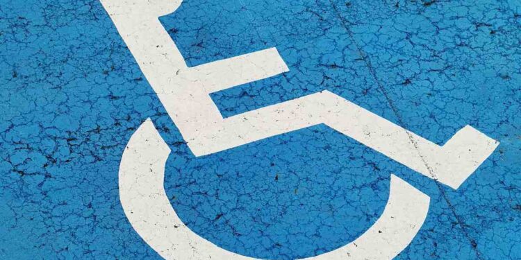 Rifiutato da 31 scuole perché autistico: Valditara vuole vederci chiaro