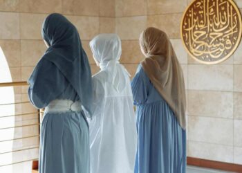 Uno, nessuno, centomila veli: il dress code delle donne musulmane