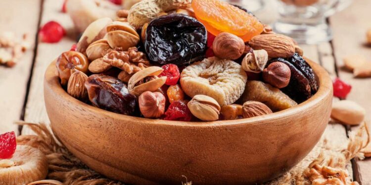 La frutta secca meno calorica e i suoi benefici per la salute