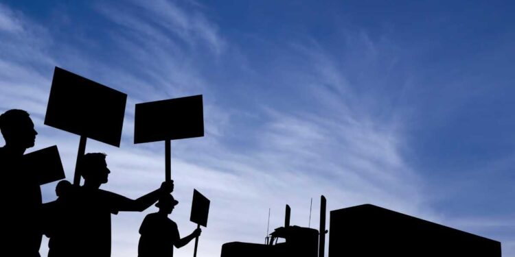 È tempo di scioperi all’Ikea, i sindacati rompono la trattativa: “Non c’è ascolto su nulla”