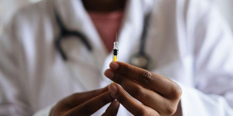 Vaccinazioni e screening gratuiti: l’Istituto Nazionale dei Tumori celebra la Giornata Mondiale Contro il Cancro