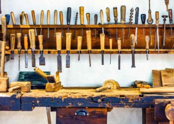 10 utilizzi creativi di un banco da lavoro: massimizzare la funzionalità del tuo spazio