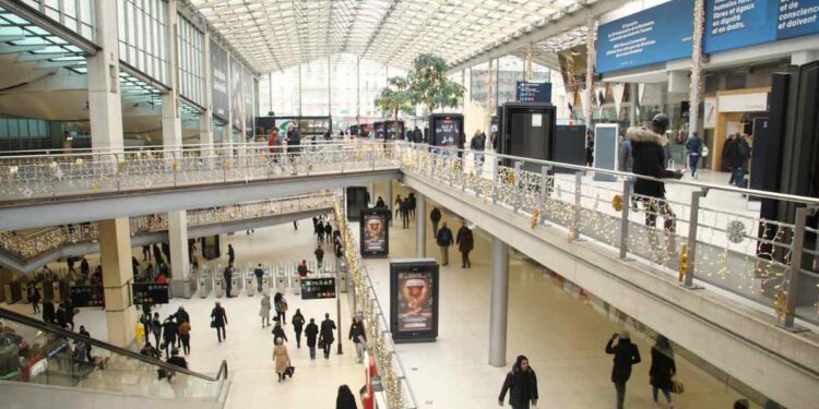 C’è una bomba della seconda guerra mondiale sui binari, chiusa la Gare du Nord di Parigi