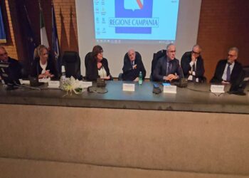 NAPOLI, PRESENTATA LEGGE DI CONTRASTO A DISTURBI DELL’ALIMENTAZIONE: ANCHE I FISIOTERAPISTI NELL’EQUIPE MEDICA