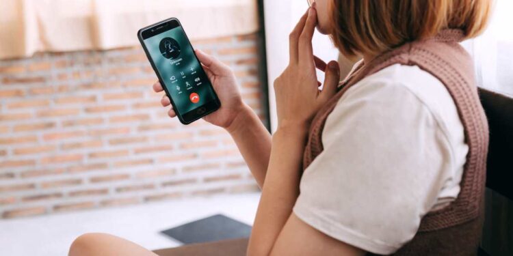 “Abbiamo ricevuto il tuo curriculum”, come difendersi dalla nuova truffa telefonica