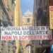 Napoli non sopporta più ‘Gomorra’: a San Gregorio Armeno uno striscione contro le riprese della serie tv