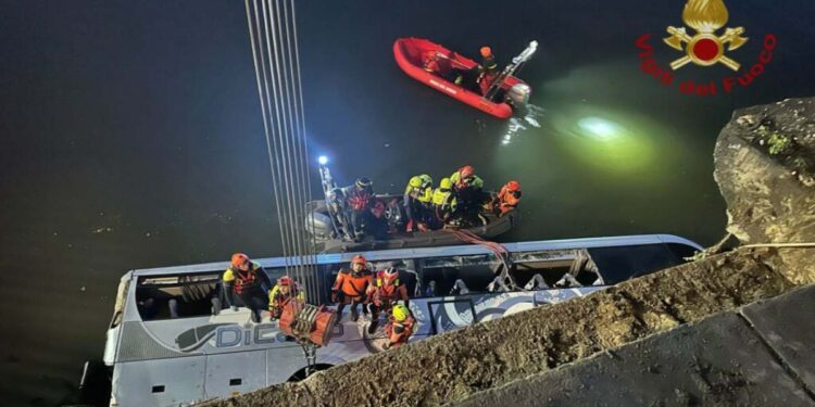 Chi era Nicola Di Carlo, l’autista del bus precipitato a Torino