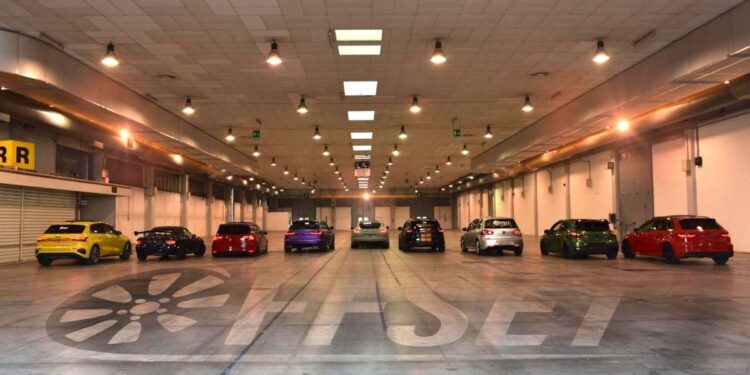 Alla Fiera Campionaria di Padova i colori di 360 auto customizzate