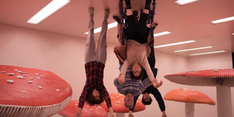 Fondazione Prada, AISLA e AriSLA: un incontro che intreccia arte, scienza e società per il progresso della ricerca e della cura della SLA