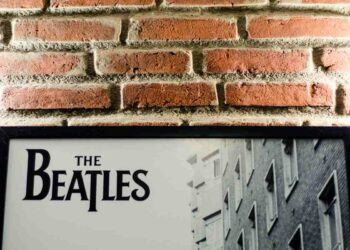 Svelato il cast dei quattro film sui Beatles: ecco chi fa parte del progetto ambizioso di Sam Mendes