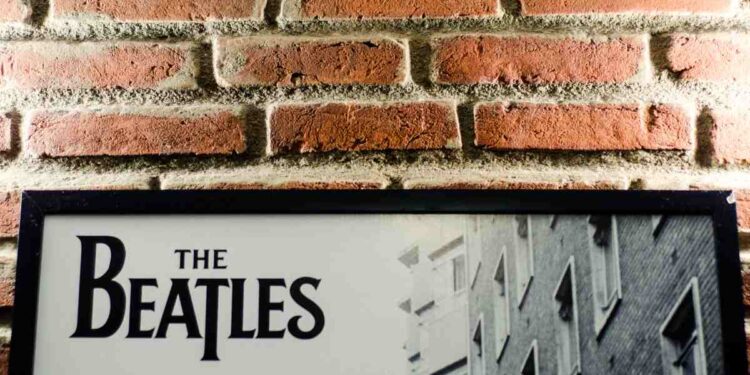 Svelato il cast dei quattro film sui Beatles: ecco chi fa parte del progetto ambizioso di Sam Mendes