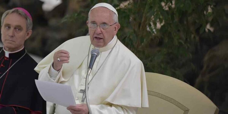 La B piange Papa Francesco. Rinviate le gare della 34a giornata