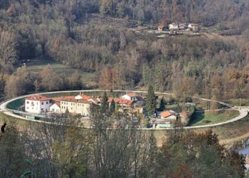 Viandanti del lunedì: il 19 maggio camminata dai mulini di Gurone a Malnate per arrivare alla Chiesetta di Sant’Anna