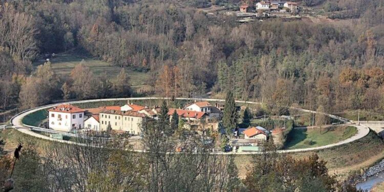 Viandanti del lunedì: il 19 maggio camminata dai mulini di Gurone a Malnate per arrivare alla Chiesetta di Sant’Anna